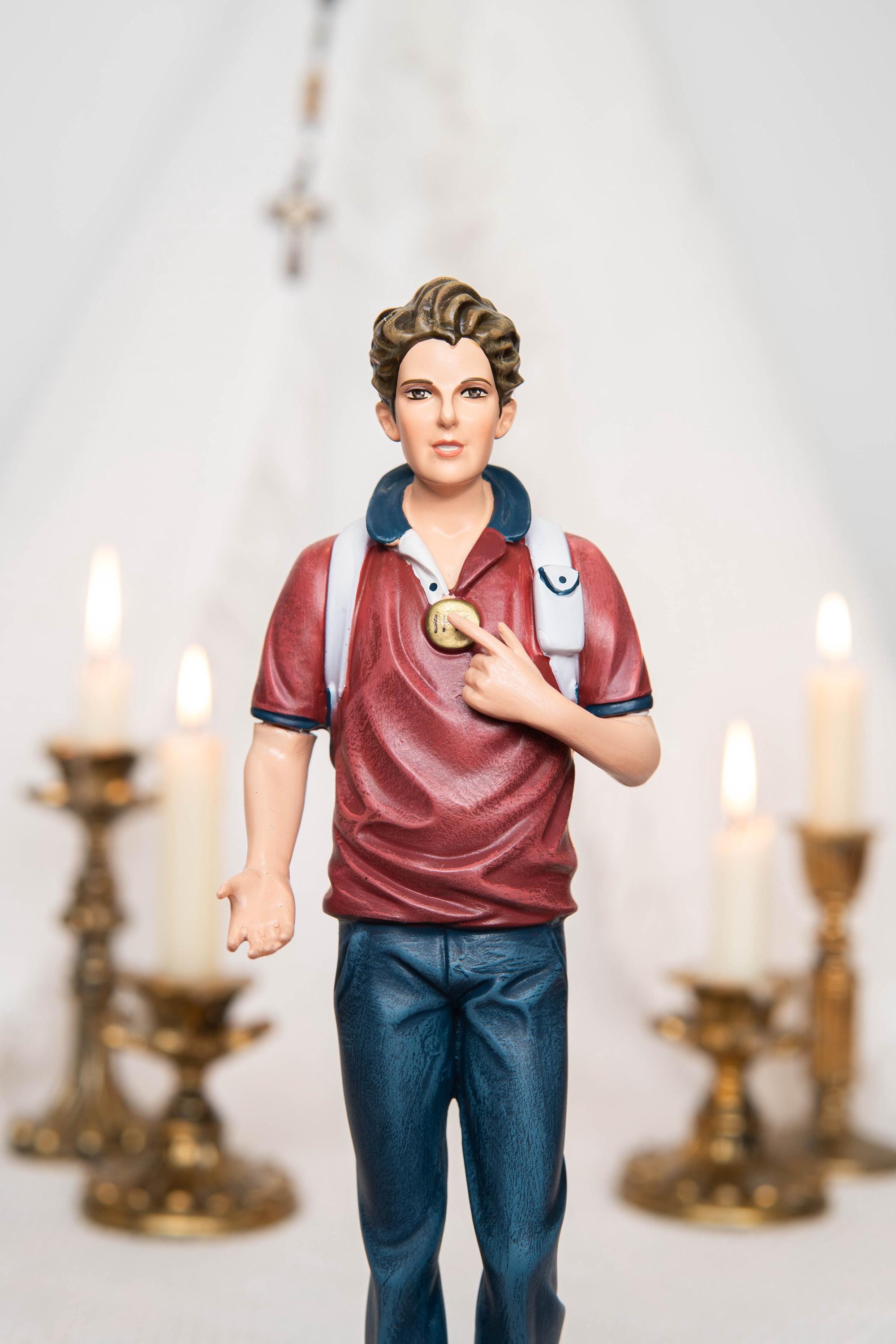 Hand Painted Saint Carlo Acutis Statue - Catholic Gifts Christian Decor Religious Gifts for Women and Men, Catholic home decor