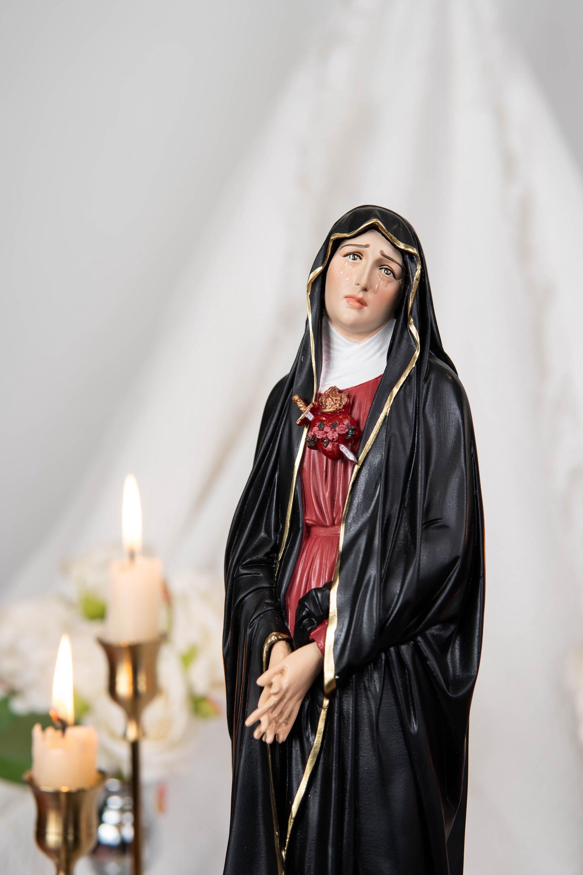 Personalized Engraving - Our Lady of Sorrows Statue – Black Cloak, Virgin Mary Statue, Beautiful Catholic Decor, Catholic Gifts, Meaningful Gifts for Catholic Women