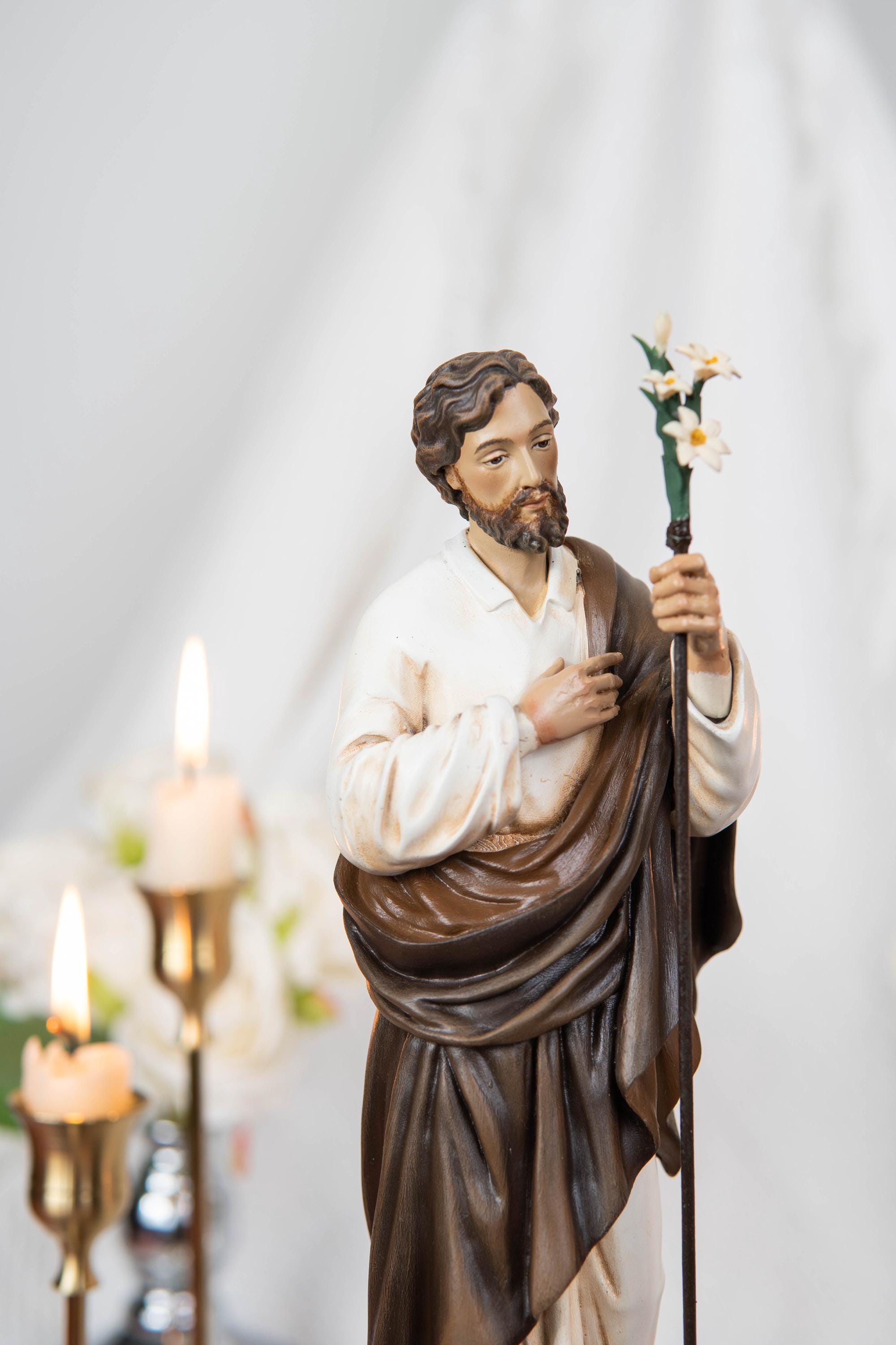 Saint Joseph Statue for Prayer Corner 9.8" - Catholic Home Decor, Religious Figurines, Catholic Gifts for Men & Women, Religious Statues