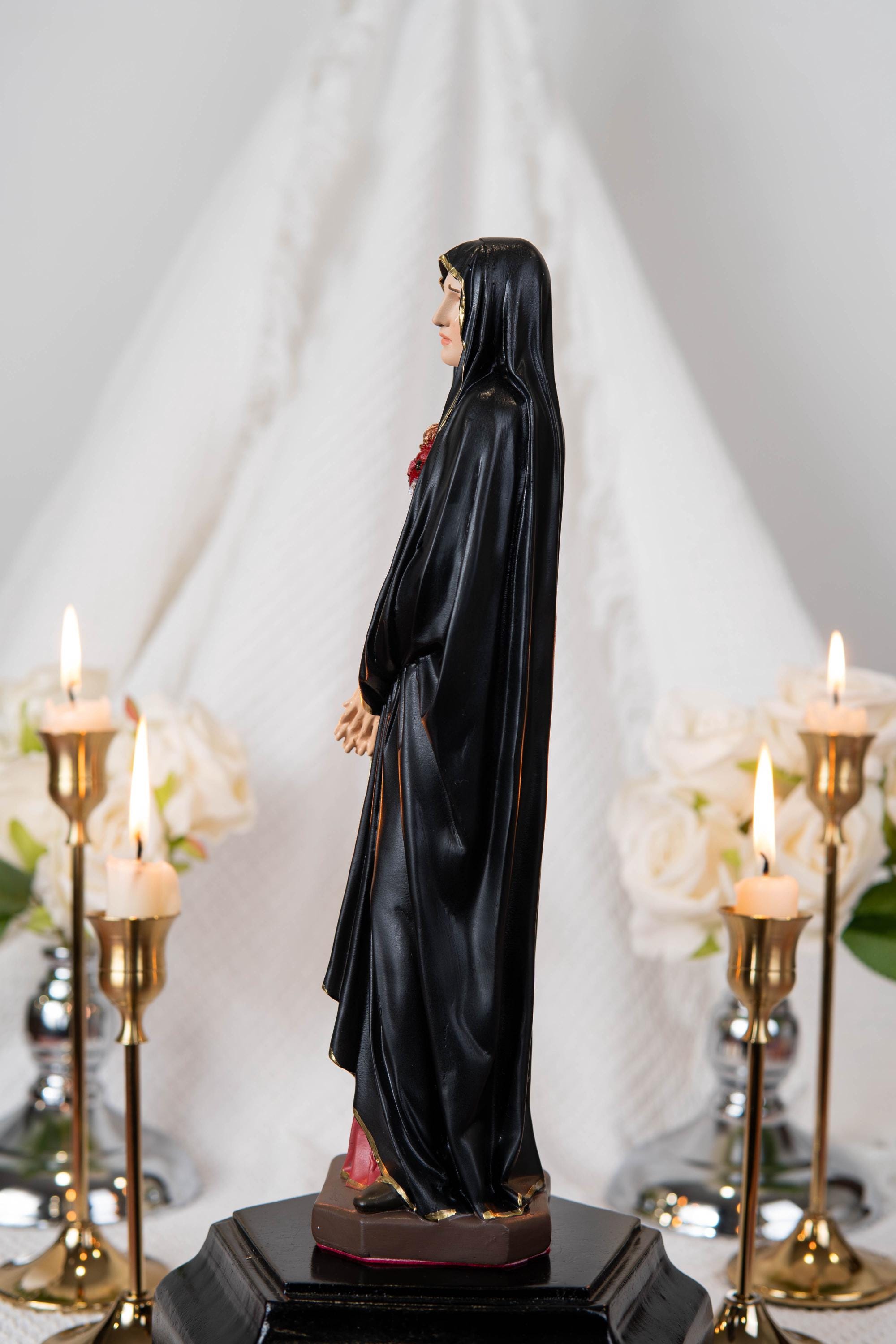 Our Lady of Sorrows Statue – Black cloak, Virgin Mary Statue, Beautiful Catholic Decor, Catholic Gifts, Meaningful Gifts for Catholic Women