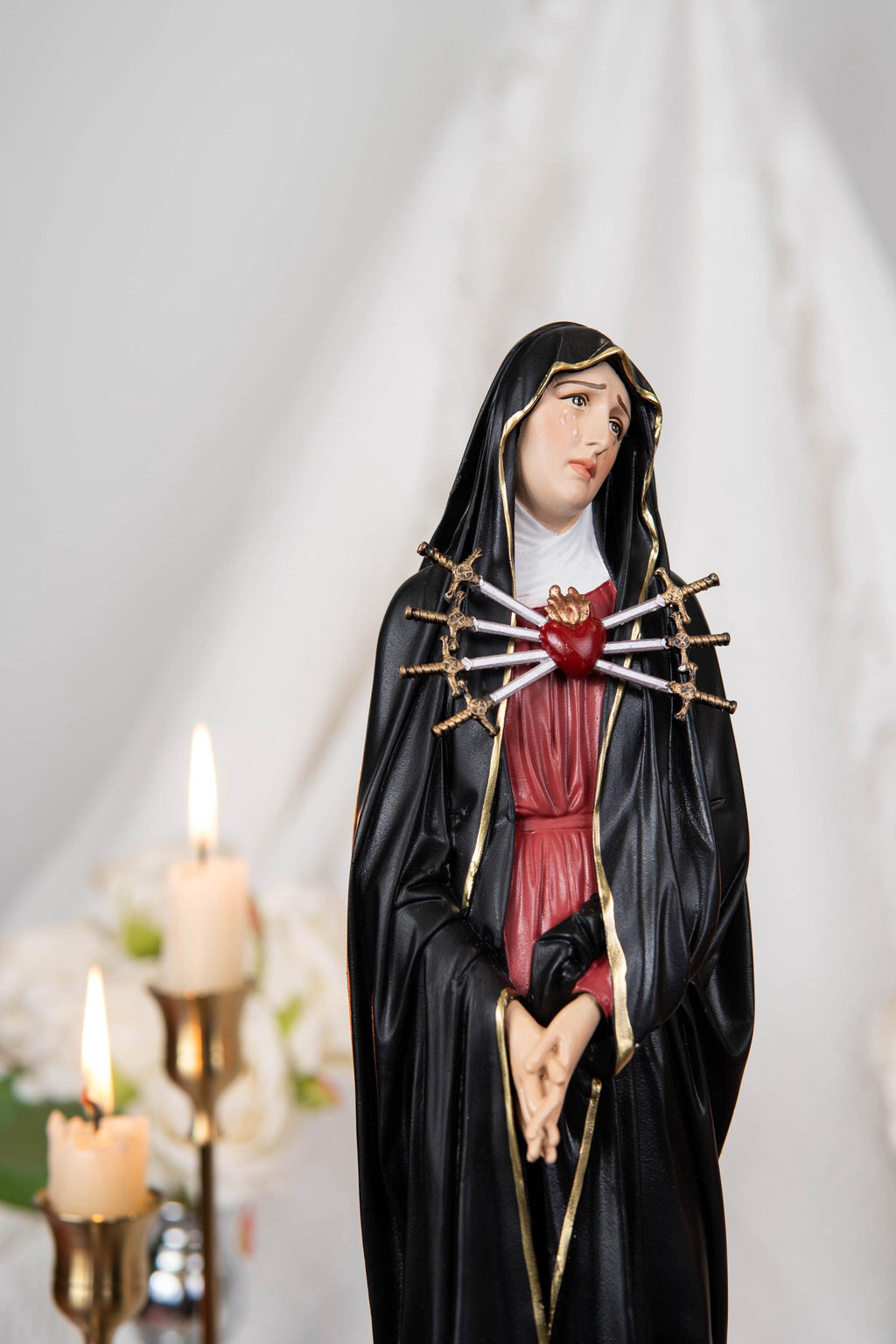 Our Lady of Sorrows Statue – Black Cloak, Virgin Mary Statue, Beautiful Catholic Decor, Catholic Gifts, Meaningful Gifts for Catholic Women