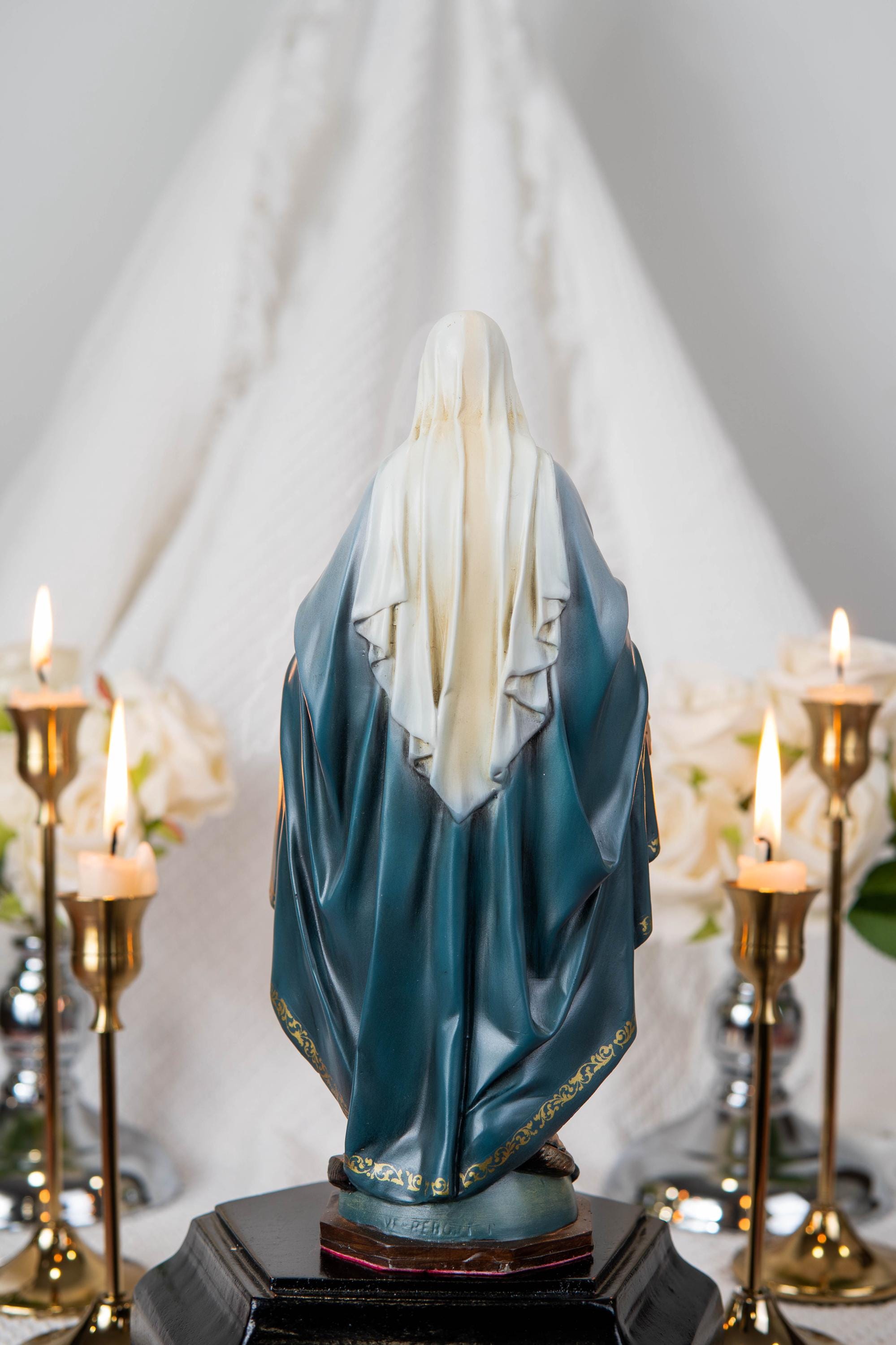 Hand-Painted Our Lady of Grace Statue 9.8" - Virgin Mary Statue, Mother Mary, Catholic Gifts for Women & Men, Catholic Statue, Virgen Maria