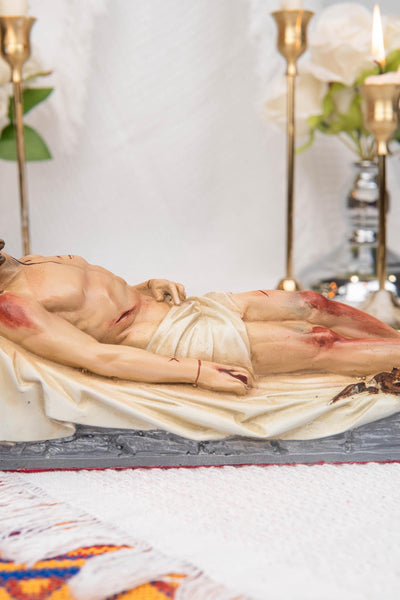 The Burial of Jesus Statue, Dead Christ Figurine, Catholic Holy Week Decor, Jesus in the Tomb, Religious Home Altar Decor, Christian Gift