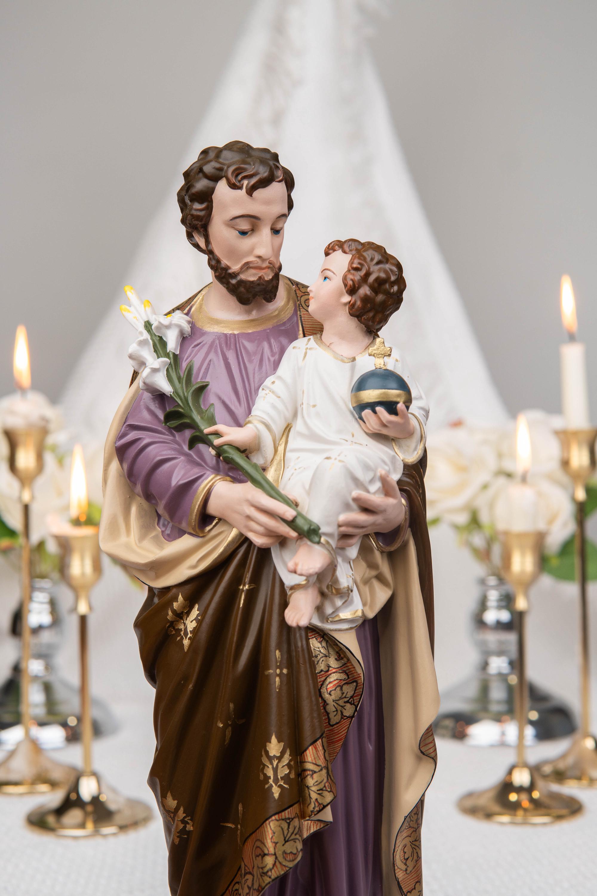 Saint Joseph Holding Baby Jesus Statue, Catholic Home Decor, Religious Decor, Catholic Statues, Catholic Gift for Women & Men, Statue Decor