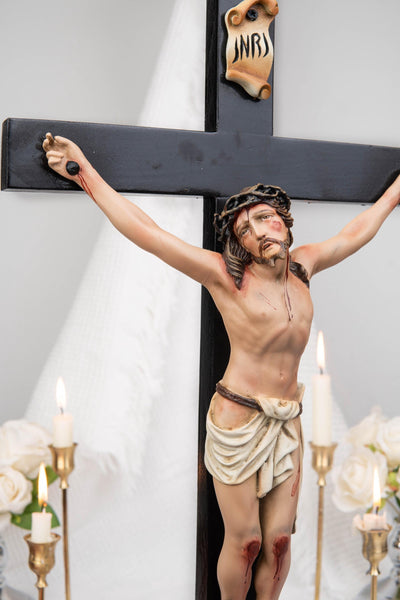 Hand-Painted Crucifix Statue – Jesus on the Cross