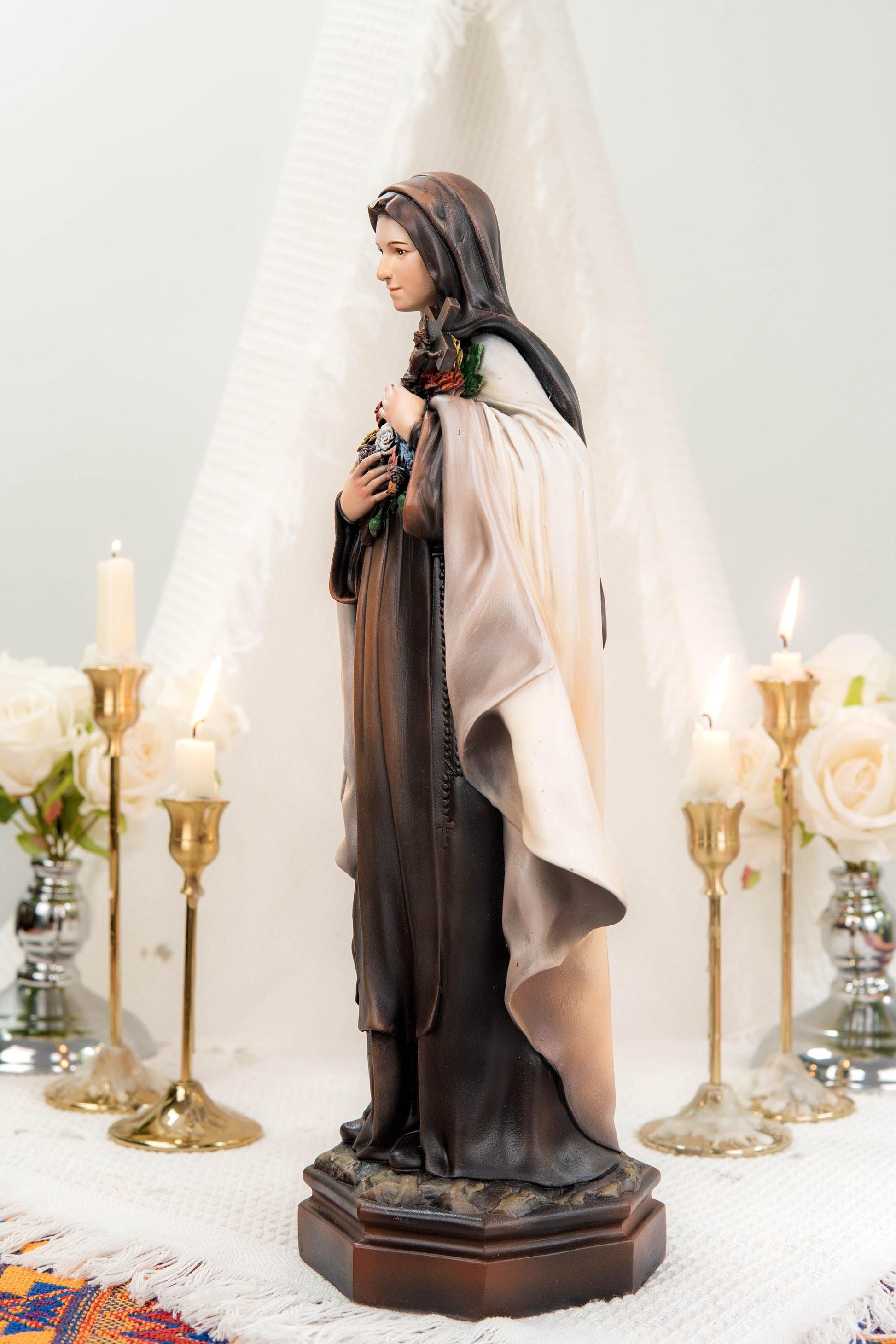Hand-Painted Saint Thérèse Statue Catholic Figurine – Little Flower of Jesus Religious Decor, Prayer Statue for Home Altar Gift
